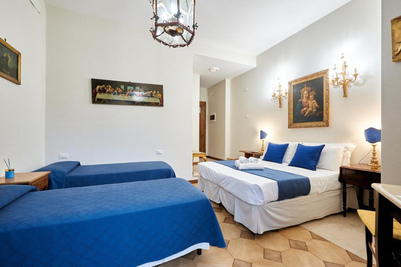 Fabrizio'S Rooms Rome Bagian luar foto
